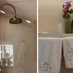 Stayeva 11 Gæstehus 4*