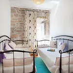 Stayeva 11 Πανσιόν 4*