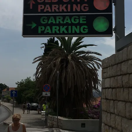 Πανσιόν Stayeva 11 4*