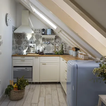 Πανσιόν Stayeva 11 4*