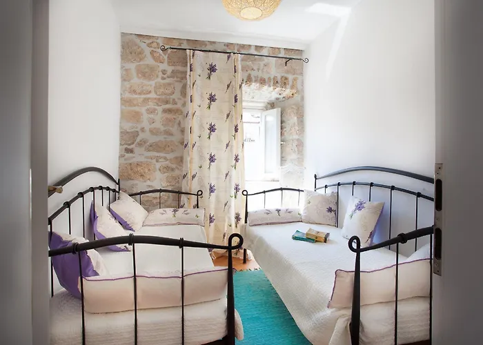 Stayeva 11 Pensionat 4*