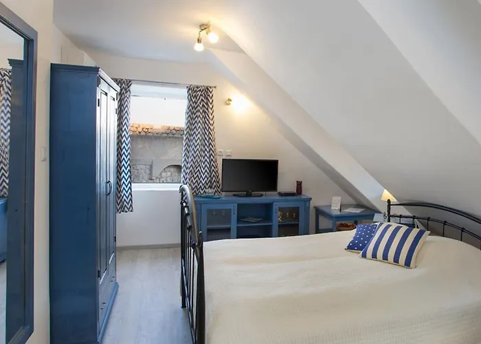 Stayeva 11 Pensionat 4*