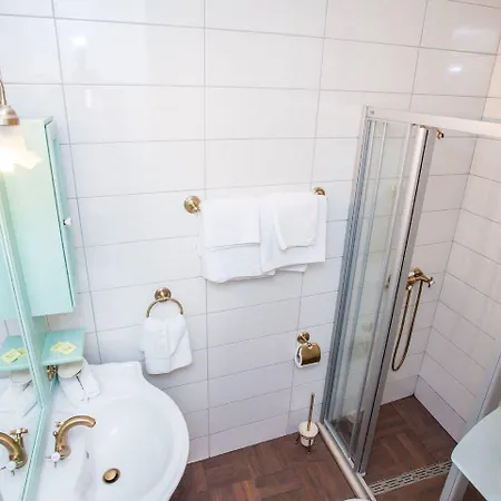 Stayeva 11 بيت ضيافة دوبروفينك